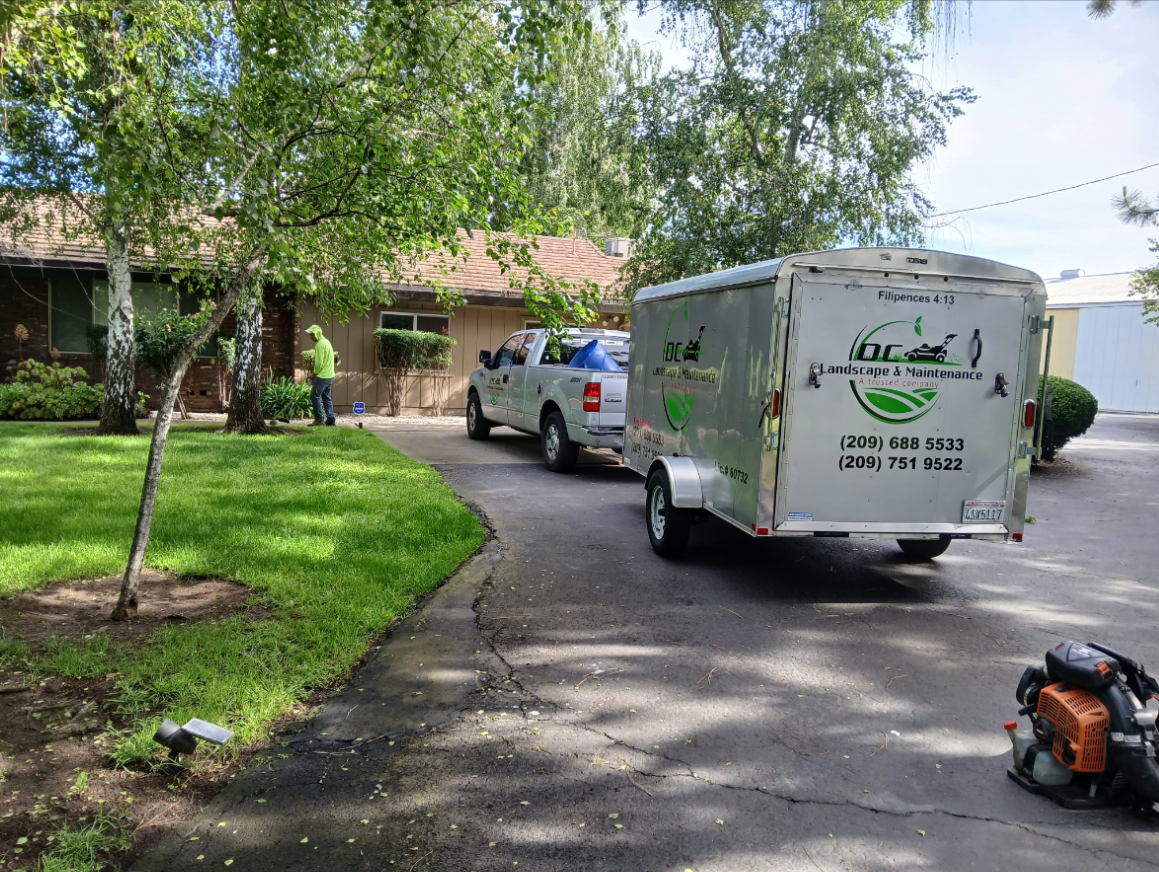 DC Landscape & Maintenance crew on the job